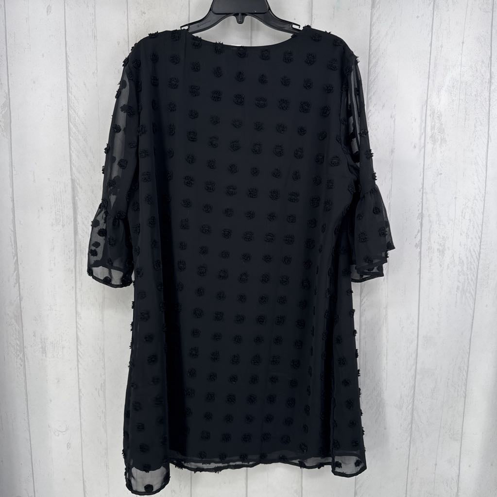 XL textured v-neck flutter slv dress