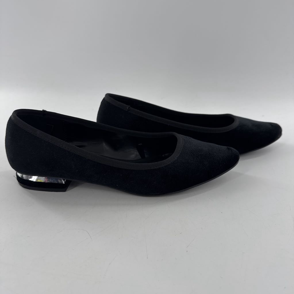 8 velvet slip-on flats