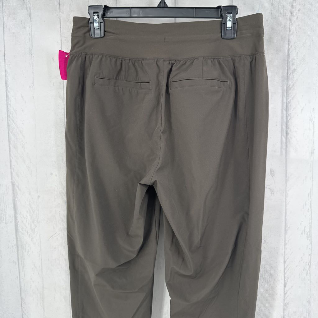 M pull-on joggers