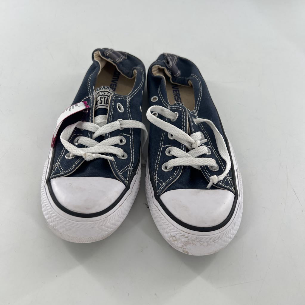 7.5 lace up sneakers