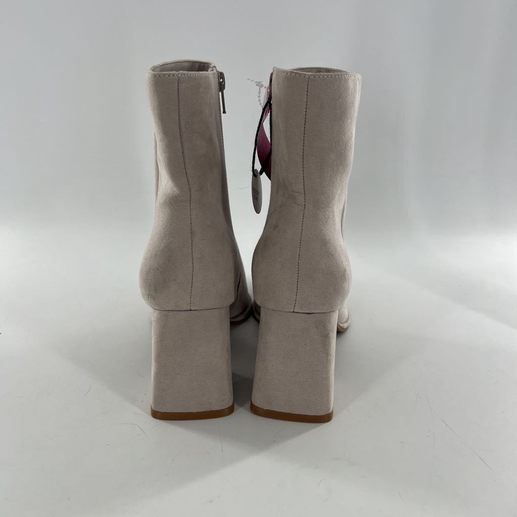 10 block heel memory foam side zip ankle boots