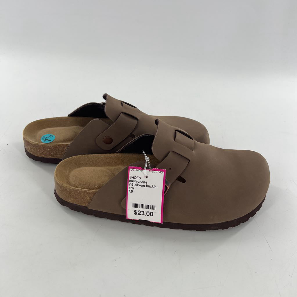 7.5 slip-on buckle clogs