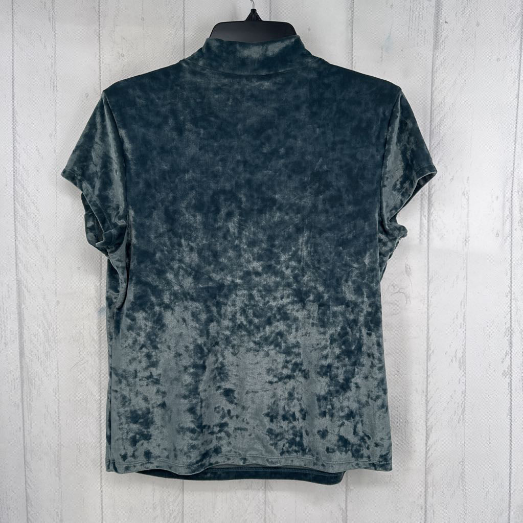 XL crushed velvet mockneck s/s top