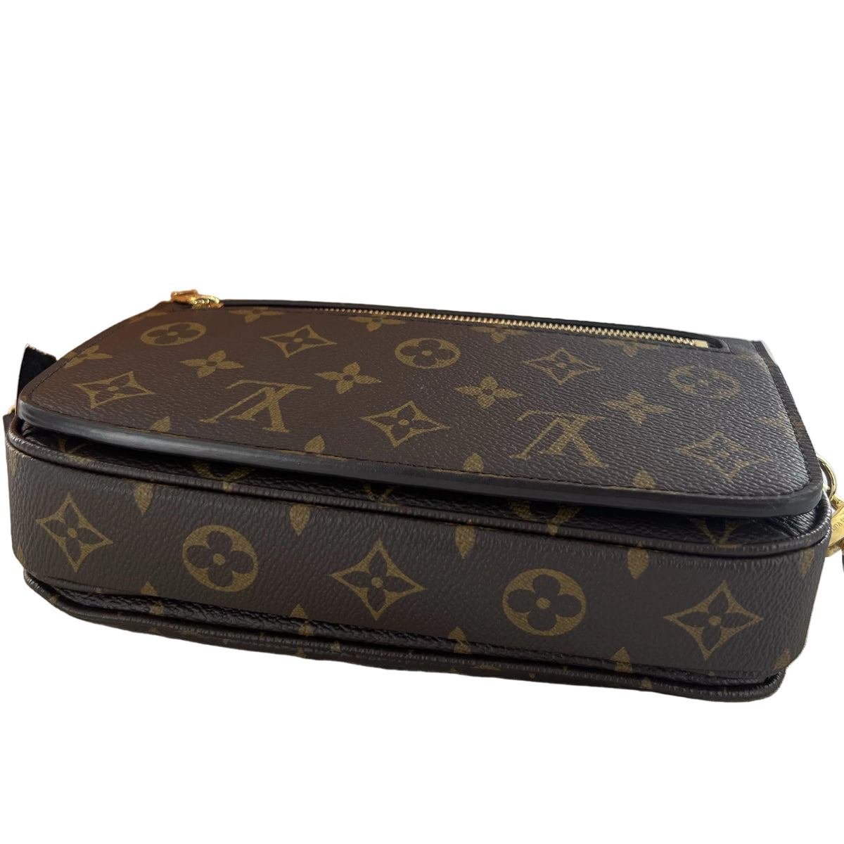Pochette Metis East-West monogram w/ box