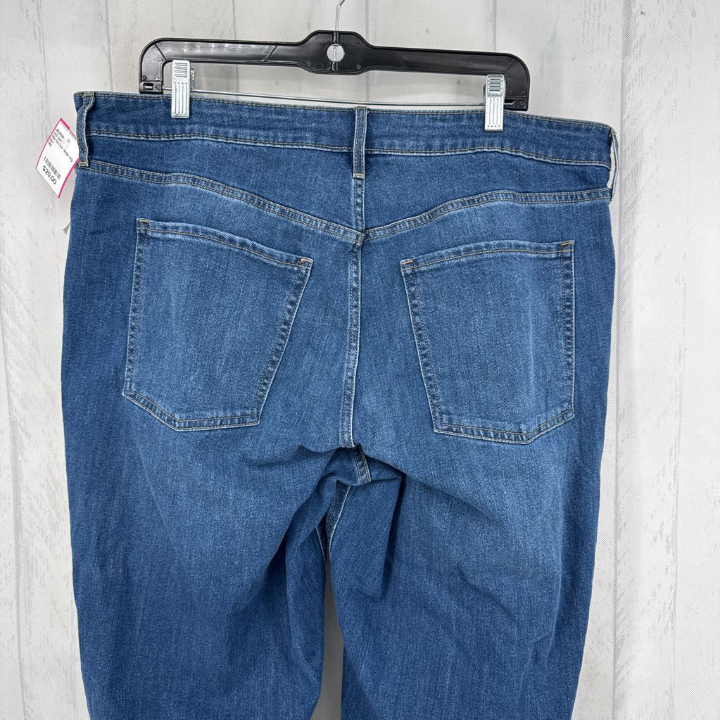 18p hi-rise wide leg jean