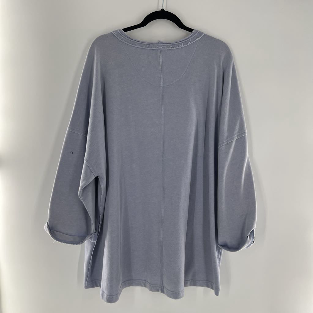 26/28w v-neck drop shoulder top
