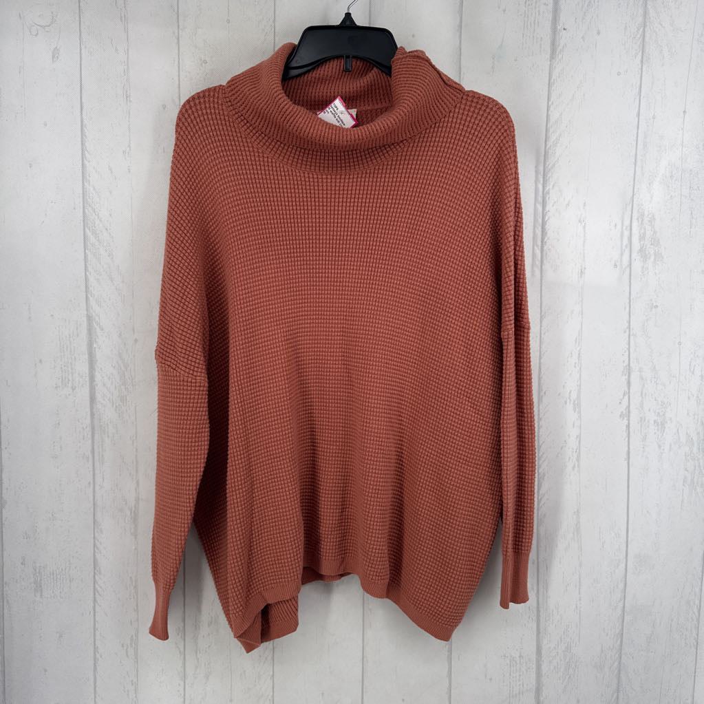 M waffle knit cowl neck l/s top