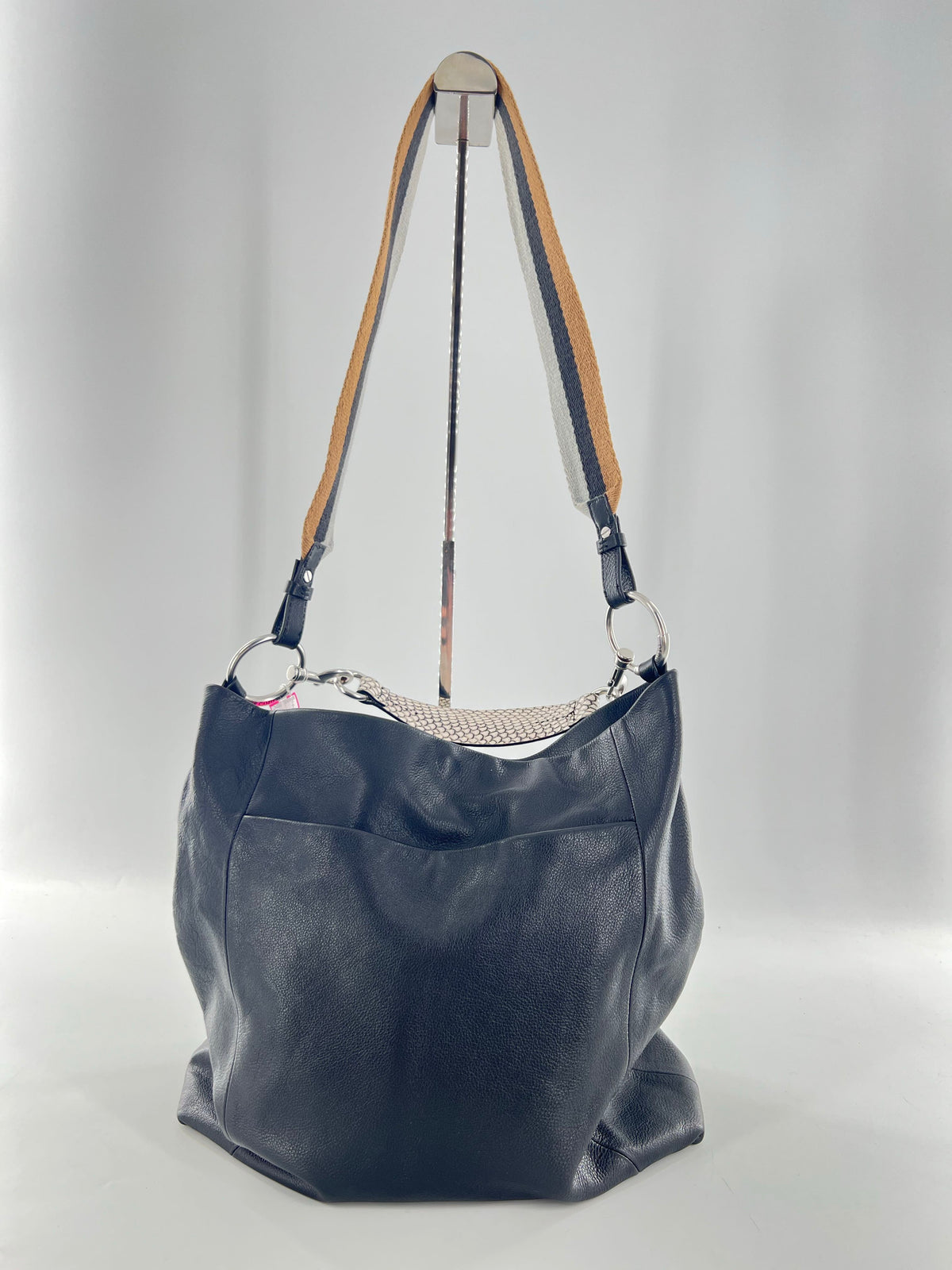 leather shoulder bag