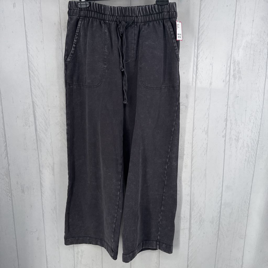 M wide leg sweatpants
