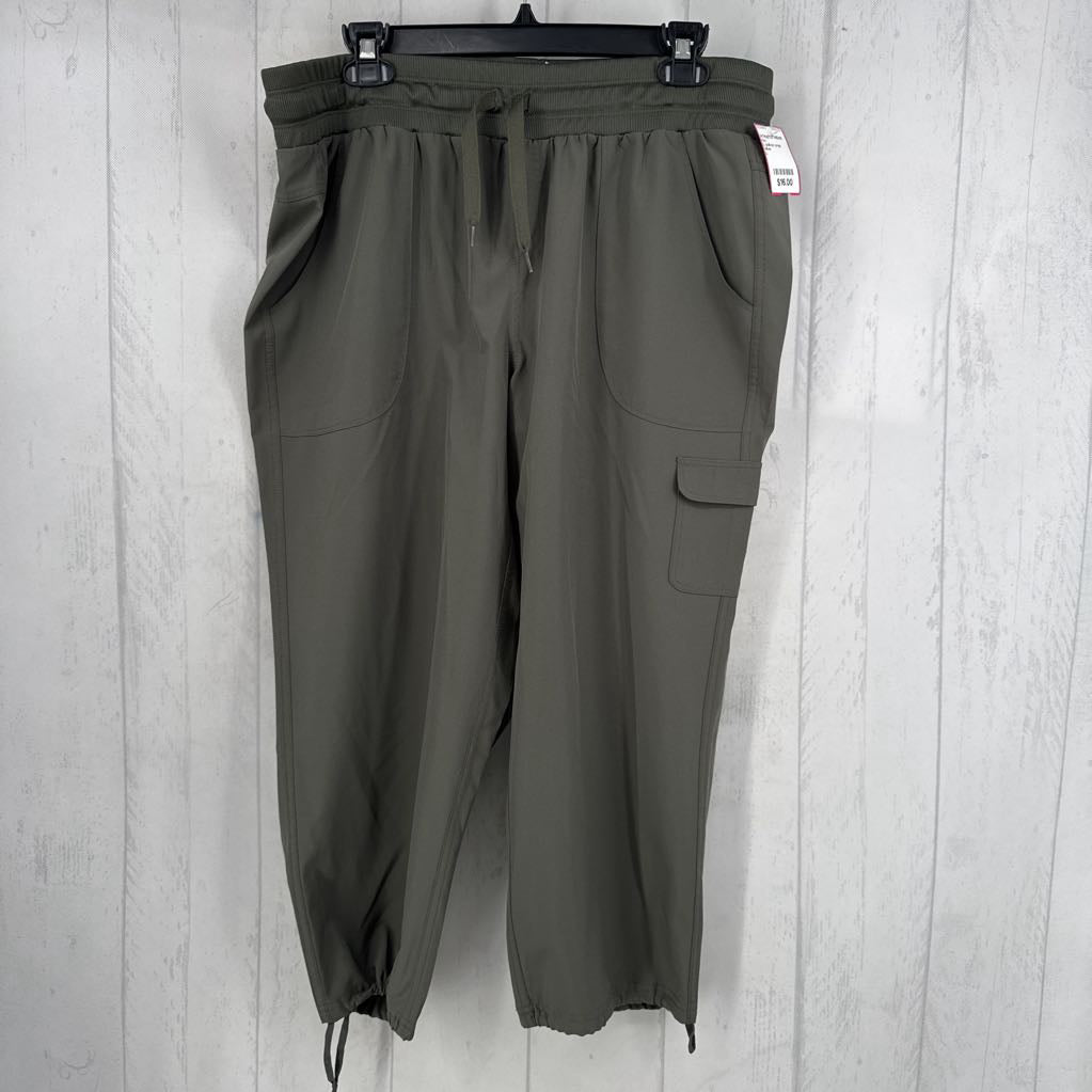 L pull-on crop joggers