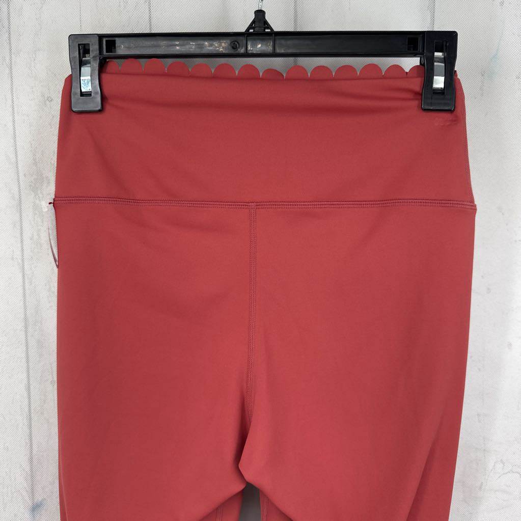 6 scalloped trim legging