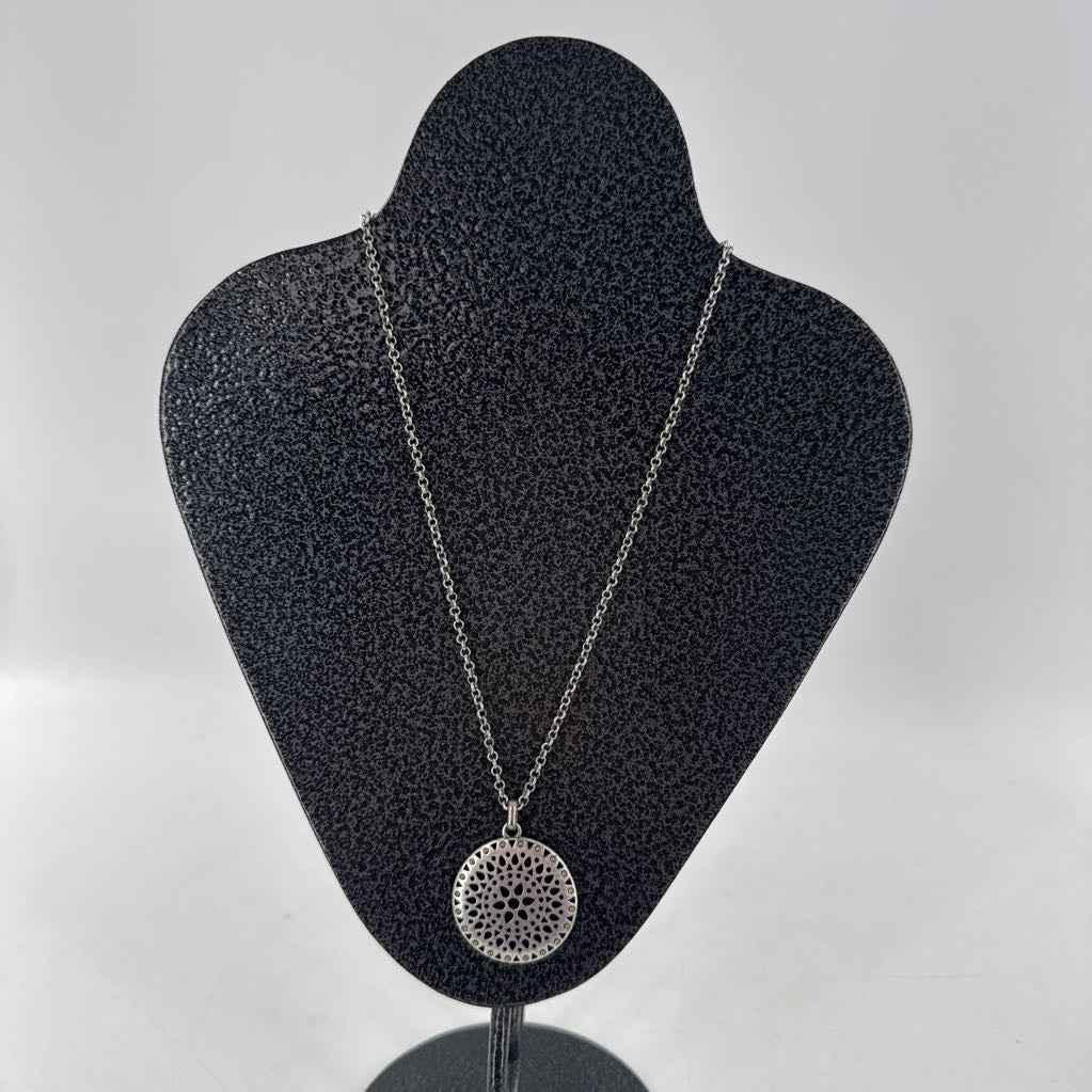 12" silver medallion pendant necklace