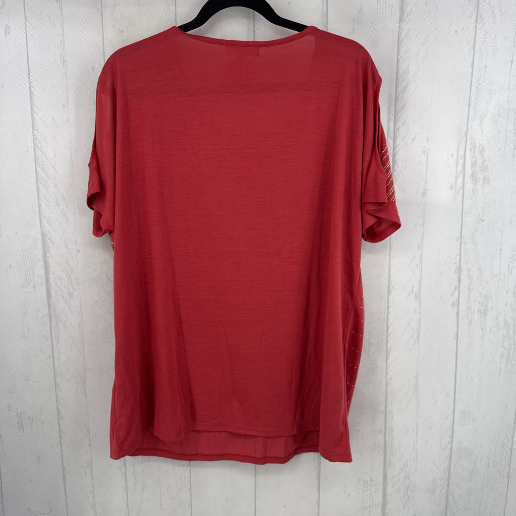 1X embelished cold shoulder s/s tee