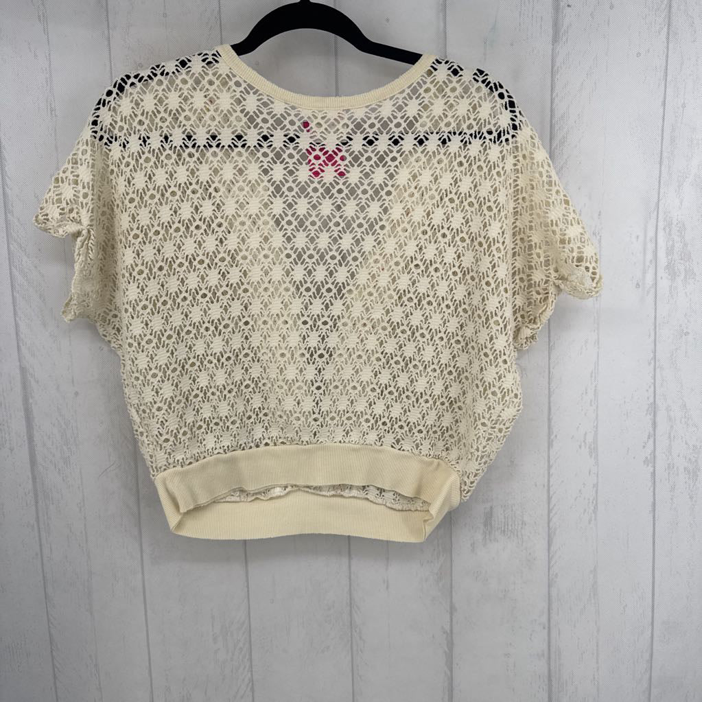 XS crochet flo ric-rac accent s/s top