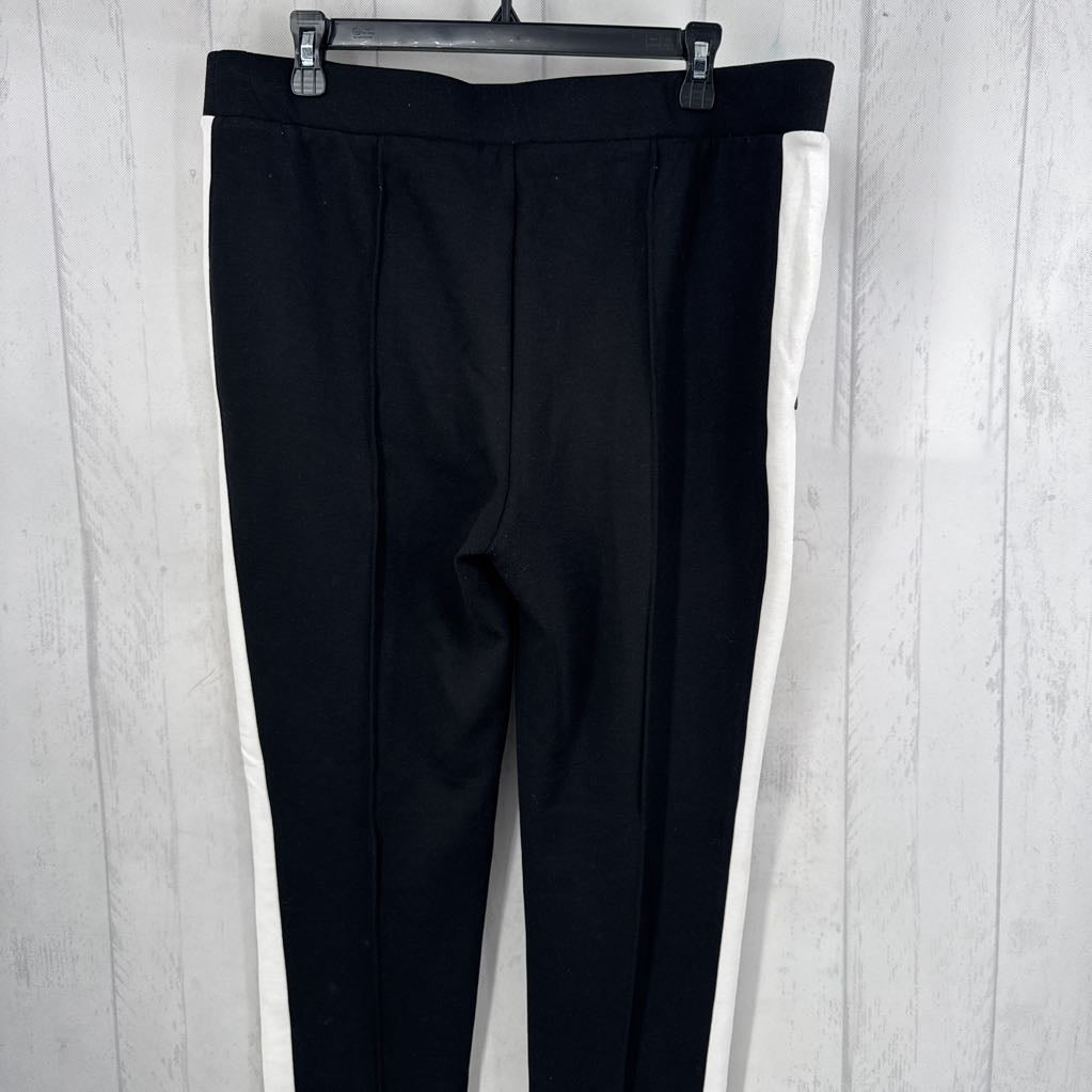 L pull-on joggers