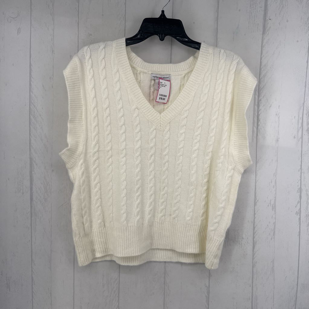 S cable knit sweater vest