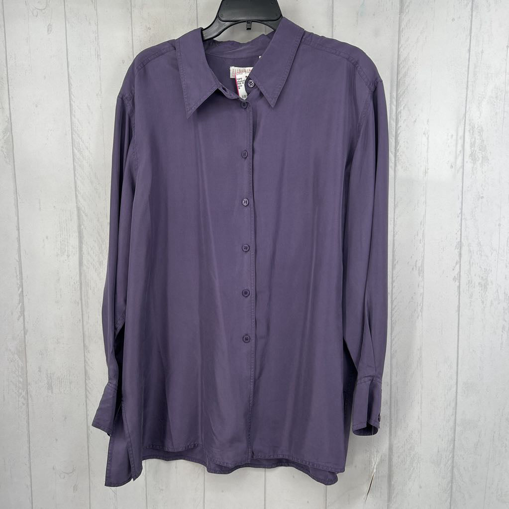 R56 18 button down l/s top