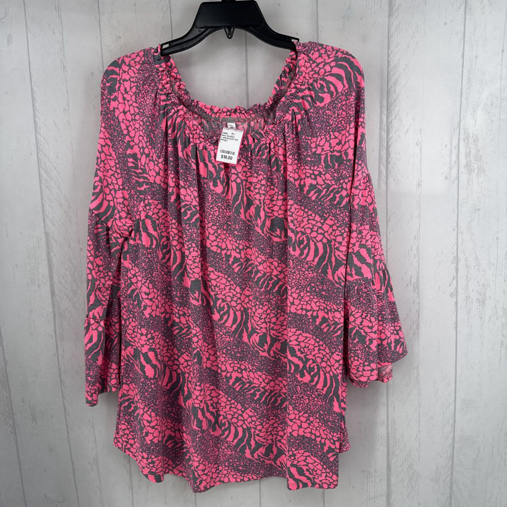 L animal print 3/4 slv top