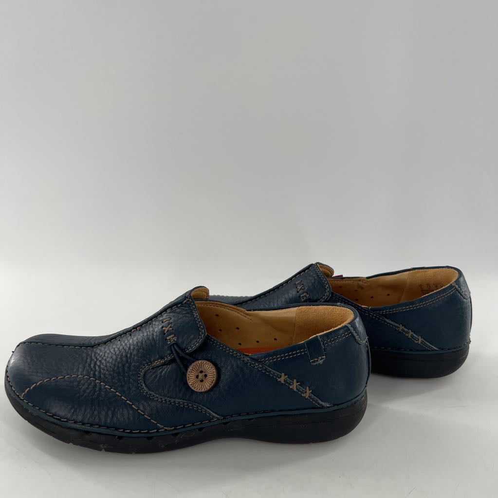 7.5 leather slip-ons