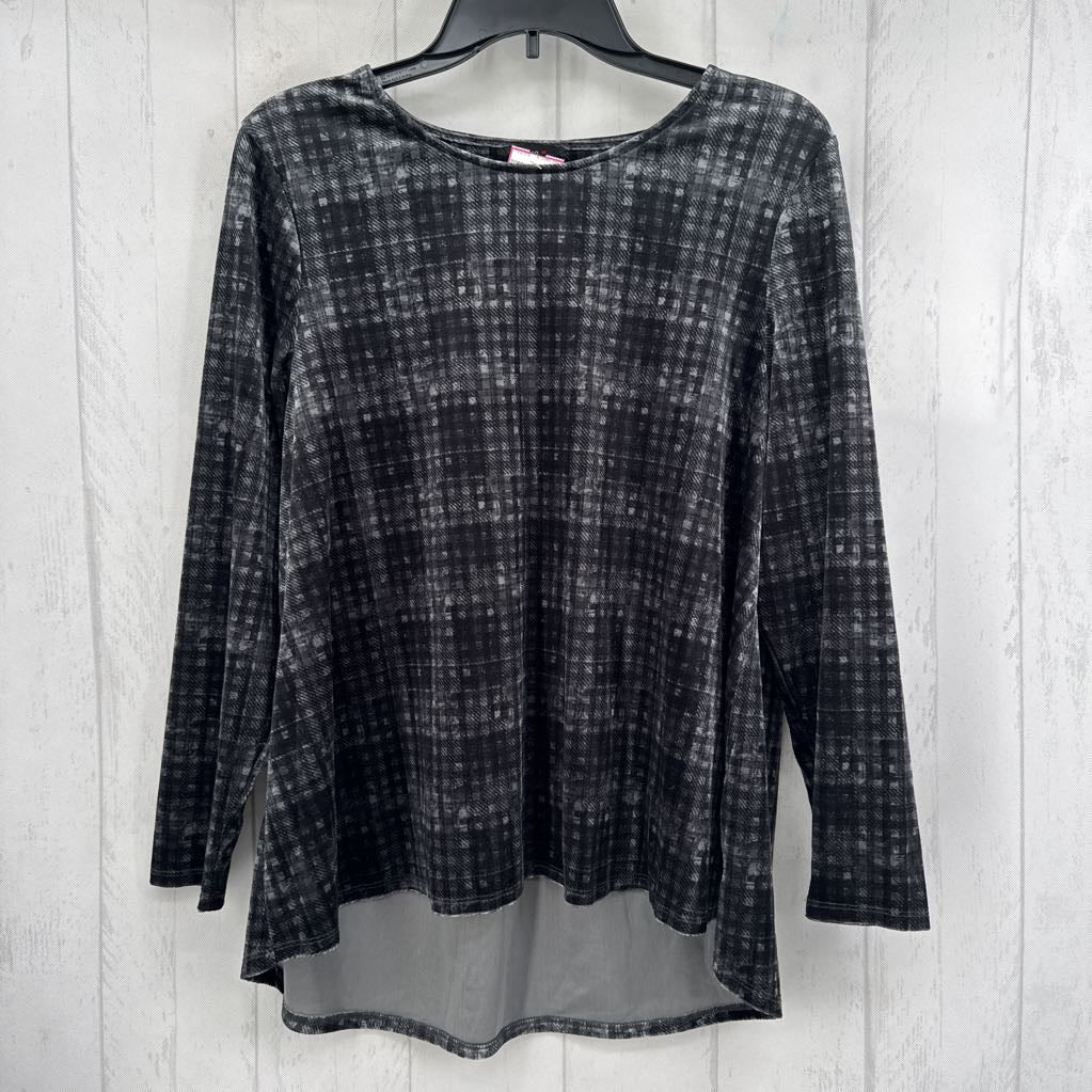 XLp velvet checkered l/s hi-lo top