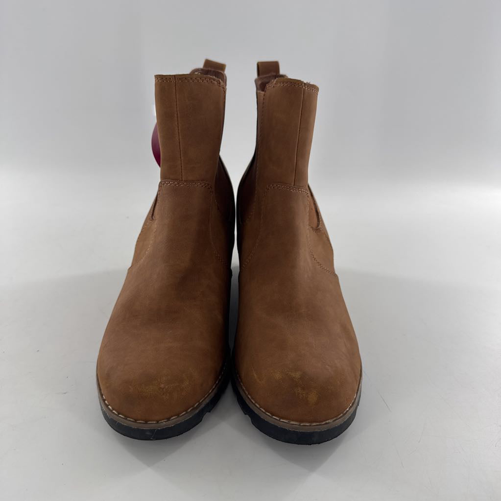 11 wedge heel ankle boot