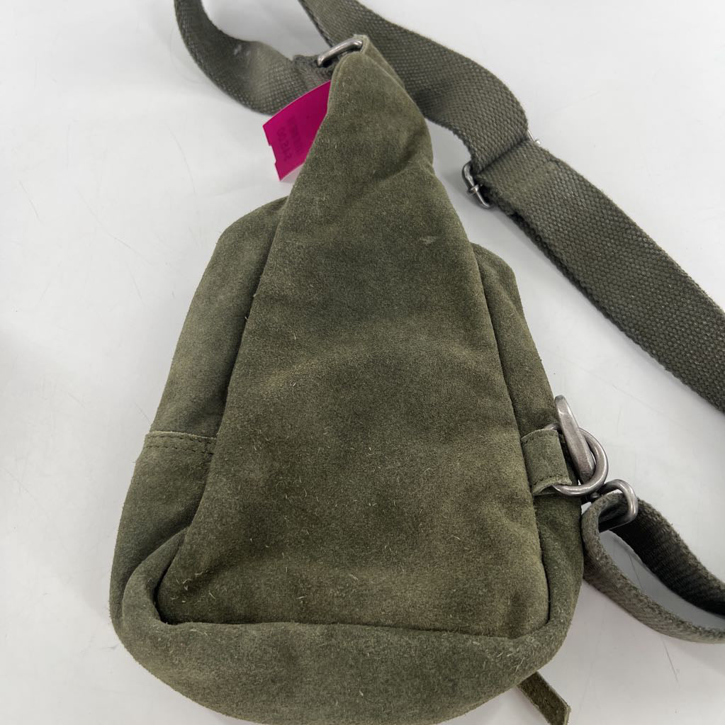 suede slingbag