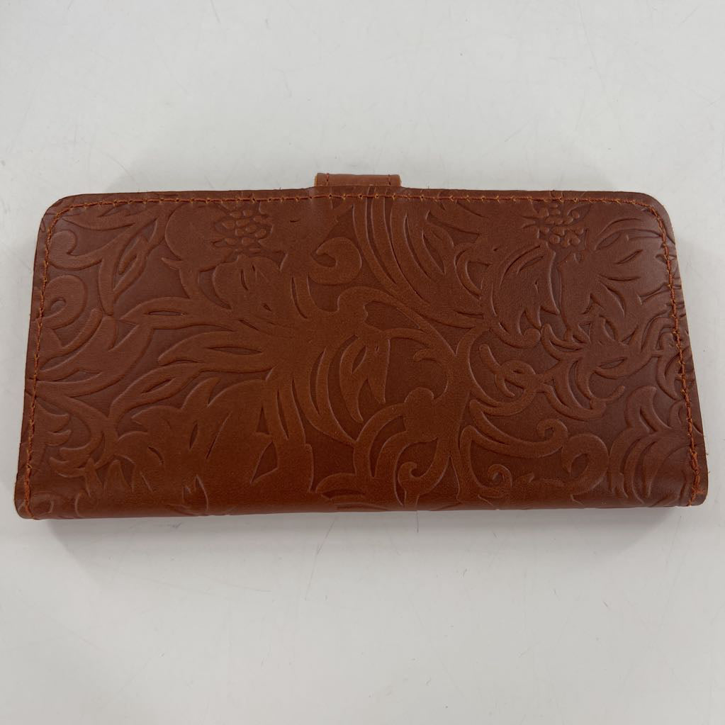 intricate floral & leaf print embossed bi-fold wallet
