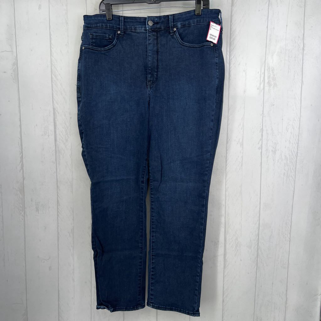 16p straigh leg jean