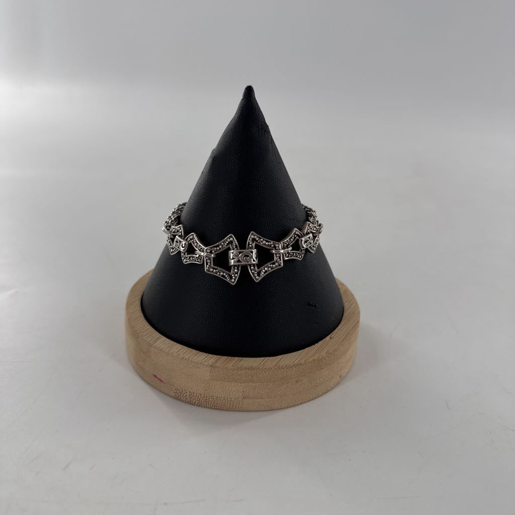 silver chain bracelet