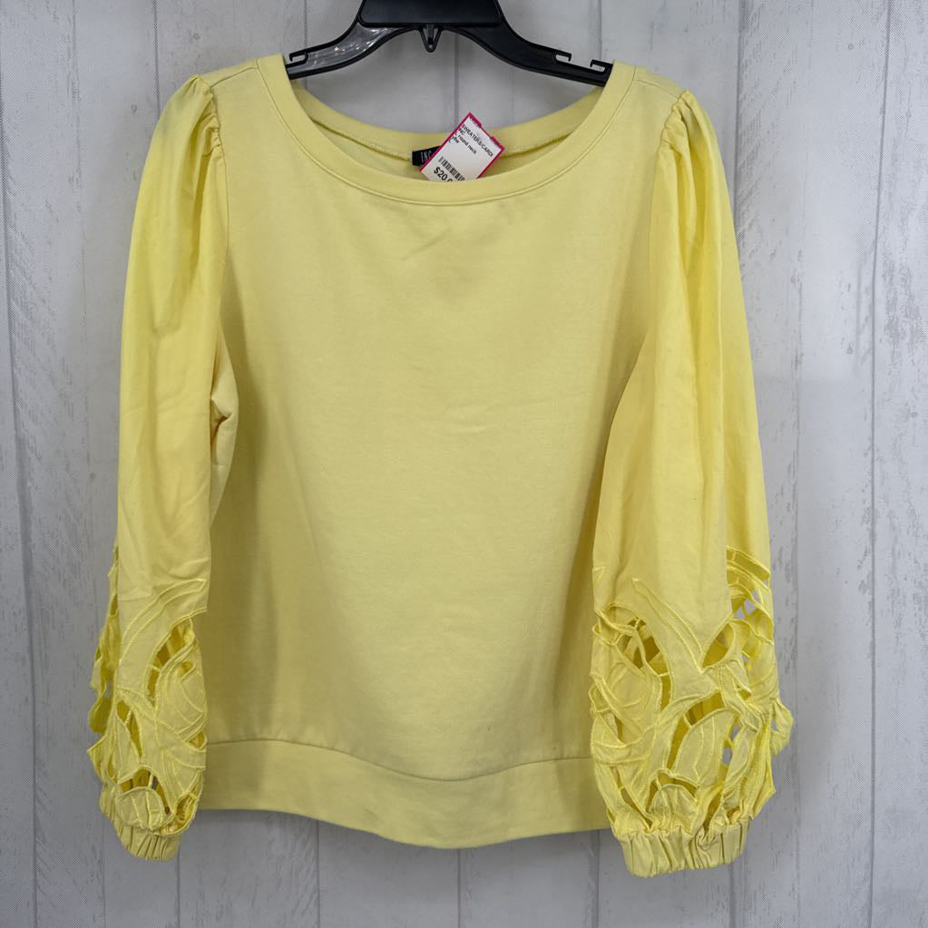 L round neck sweatshirt
