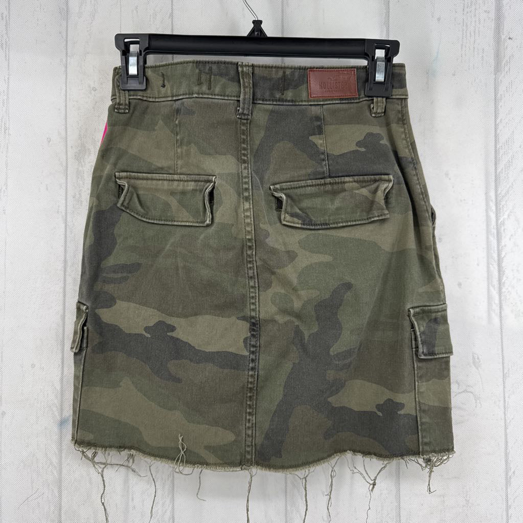 1 camo print twill skirt