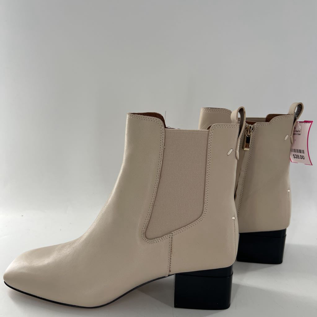 10 square toe leather ankle boot