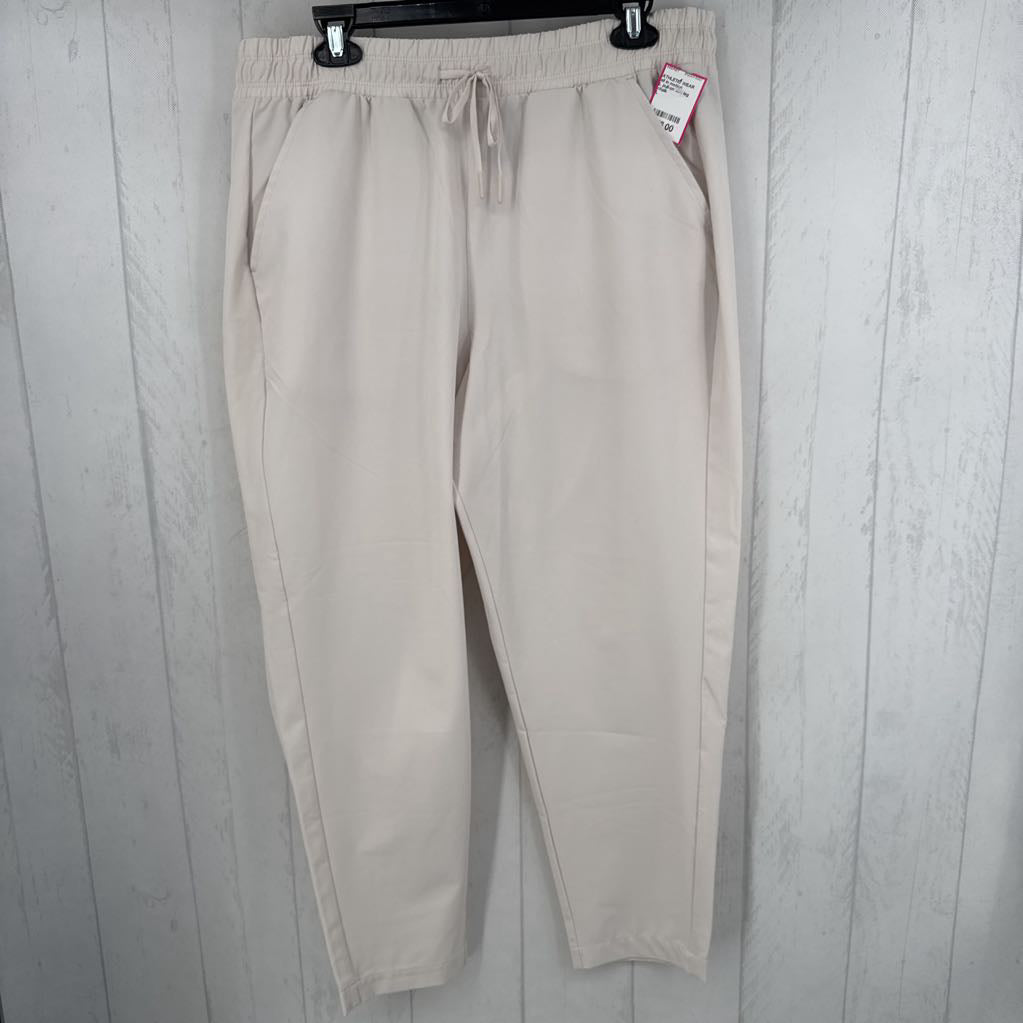L pull-on slim leg pant