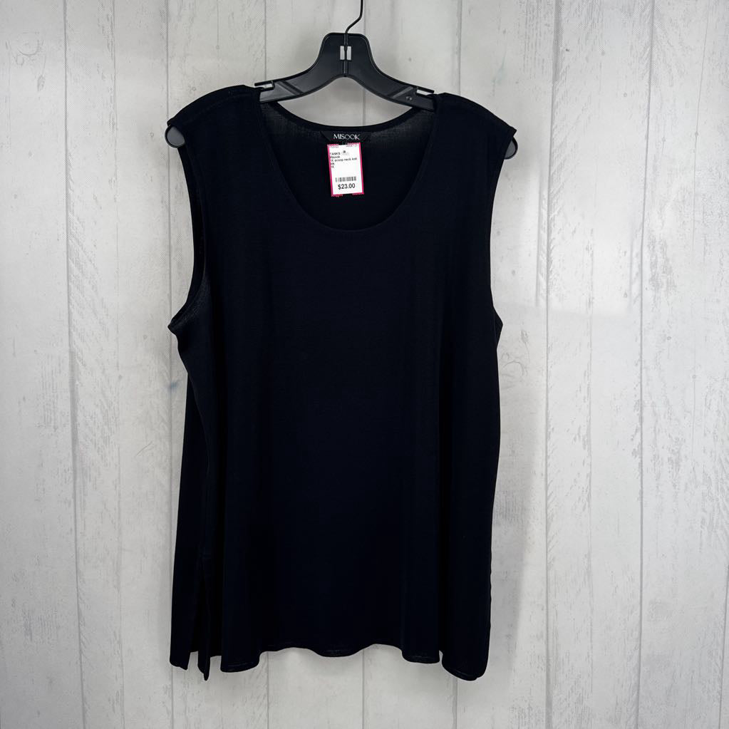 1X scoop neck knit tank