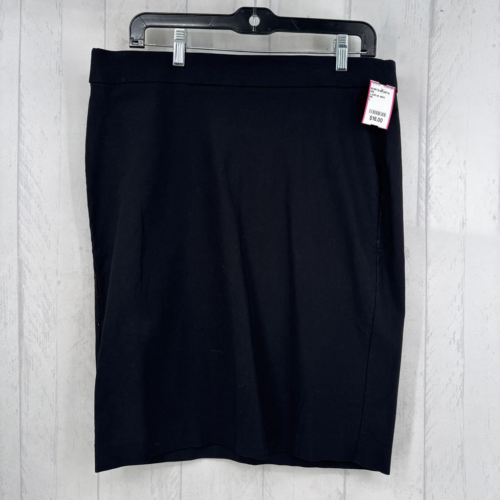 L pull on skirt