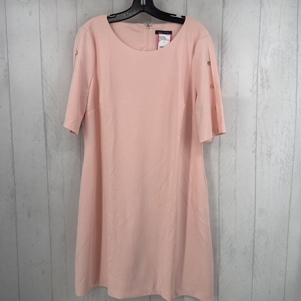 16 round neck btton accented s/s dress