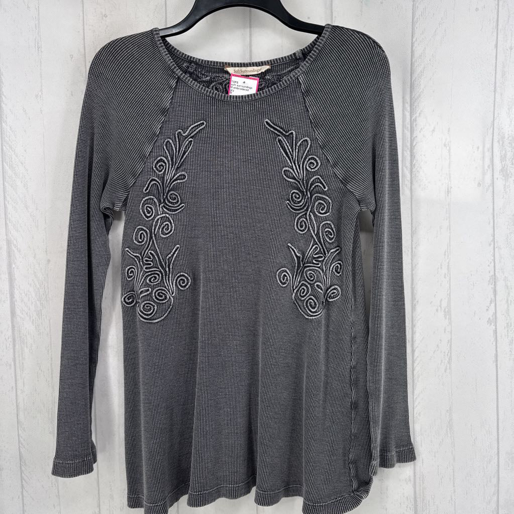 M embroidered waffle-knit l/s top