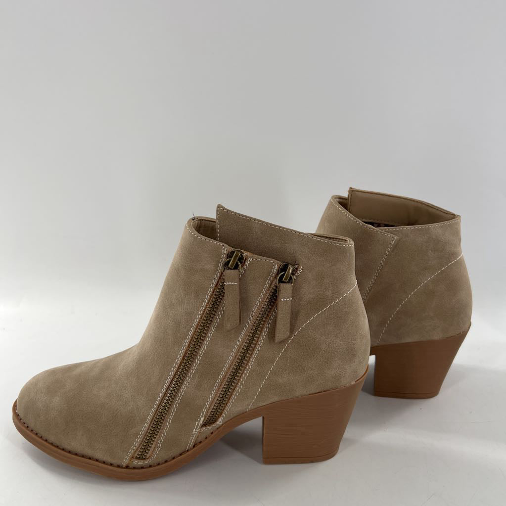 11 vegan leather ankle boot