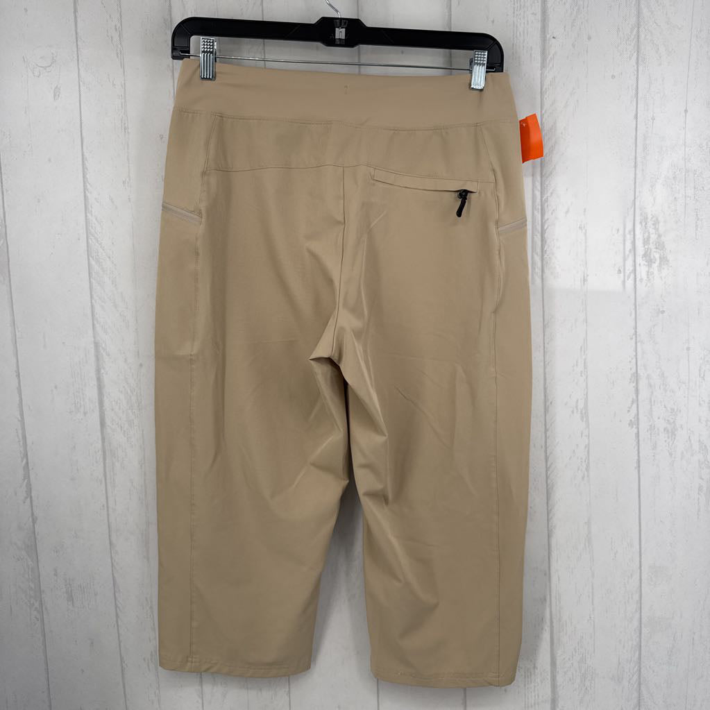 L pull-on capris