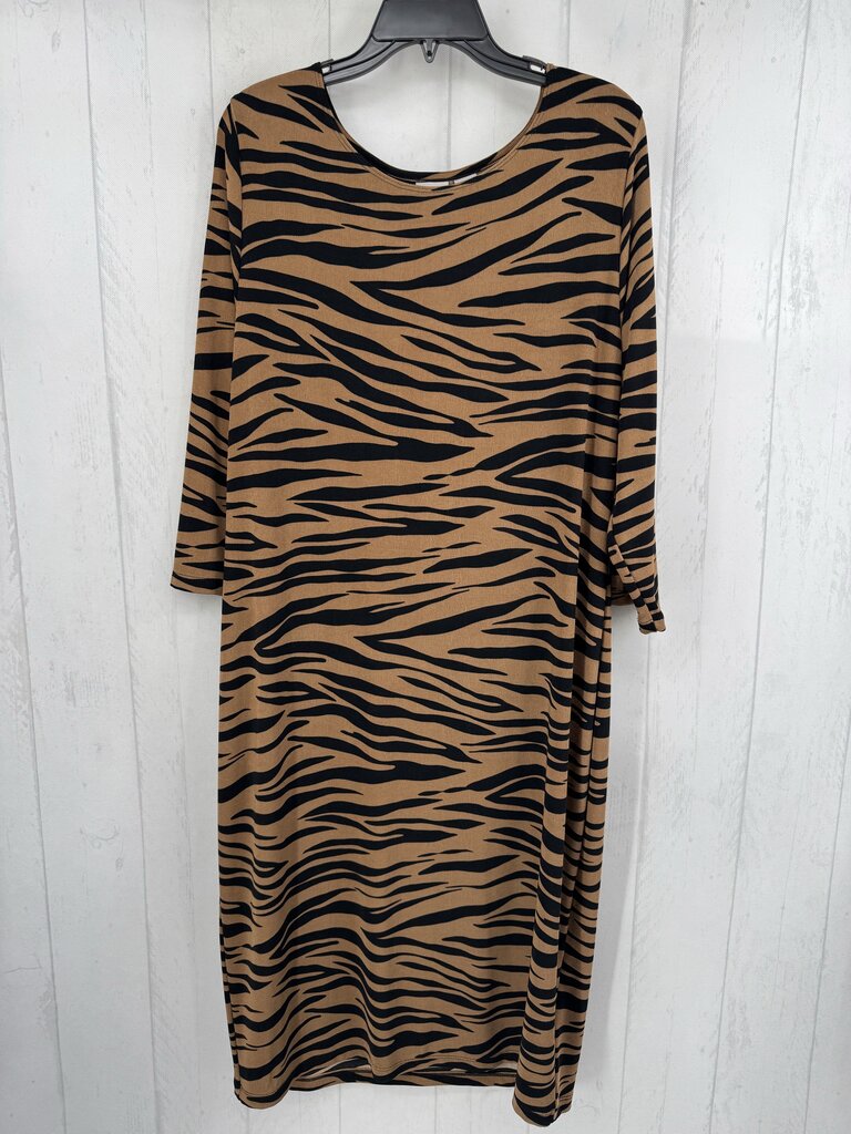 XL zebra stripe 3/4 slv jersey knit dress