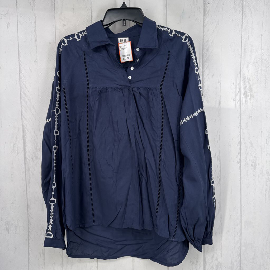 S embroidered quarter button down l/s top