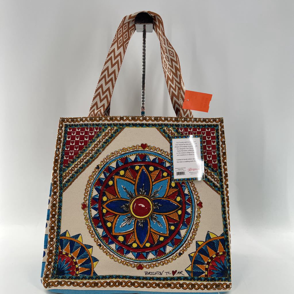 R150 all you need is love tote