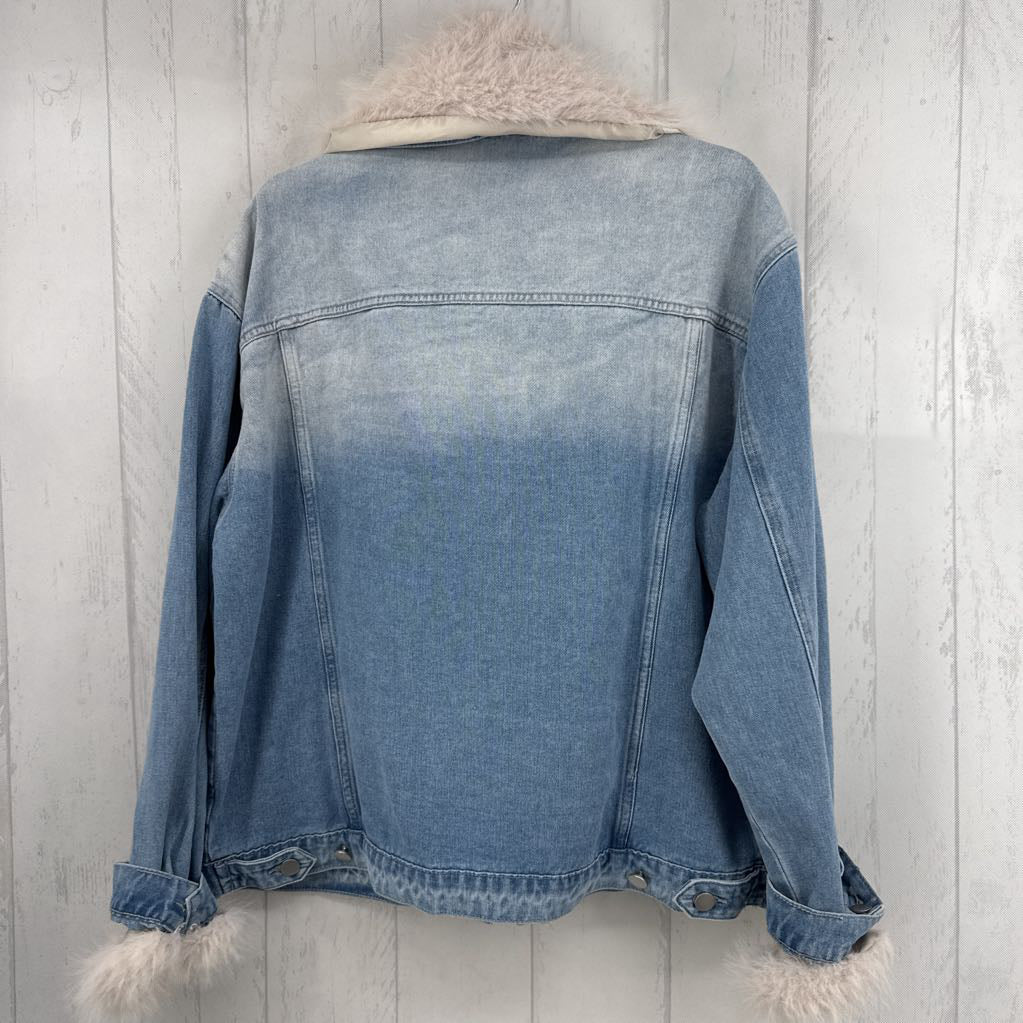 R70 M/L faux fur trim denim jacket