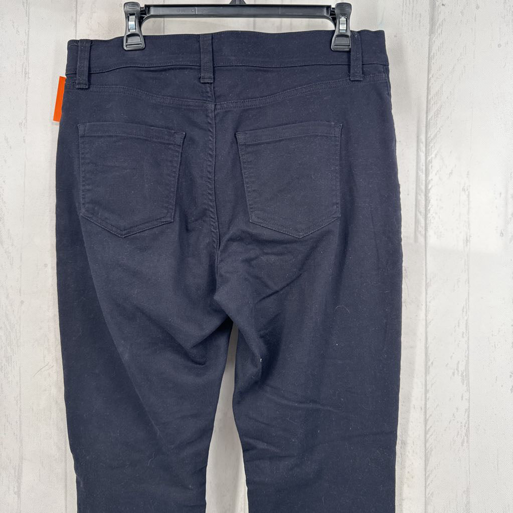 10 mid-rise chino