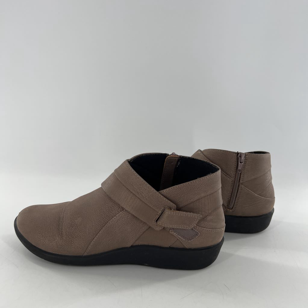 8.5 ankle boot