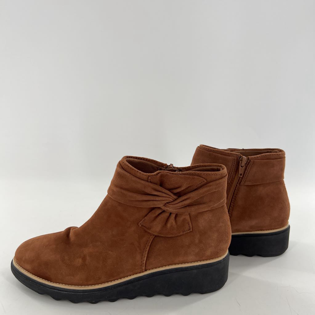 8.5 wedge heel suede ankle boot