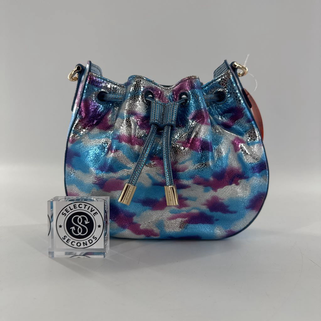 R285 bucket/drawstring metallic chain strap bag