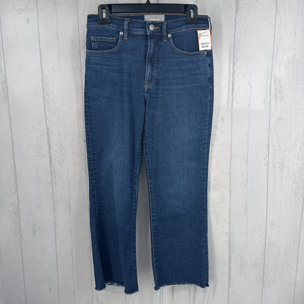 28 kick crop jean