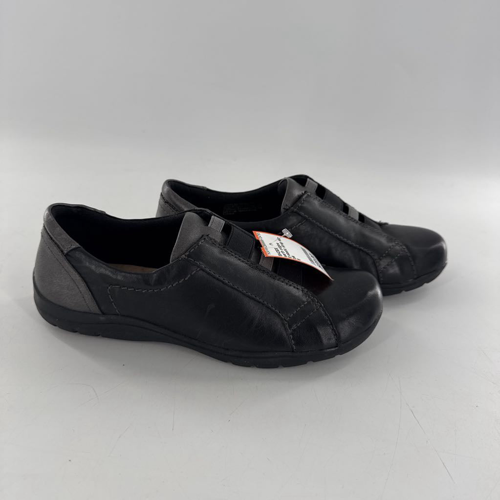 8 elastic strap slip-on loafers