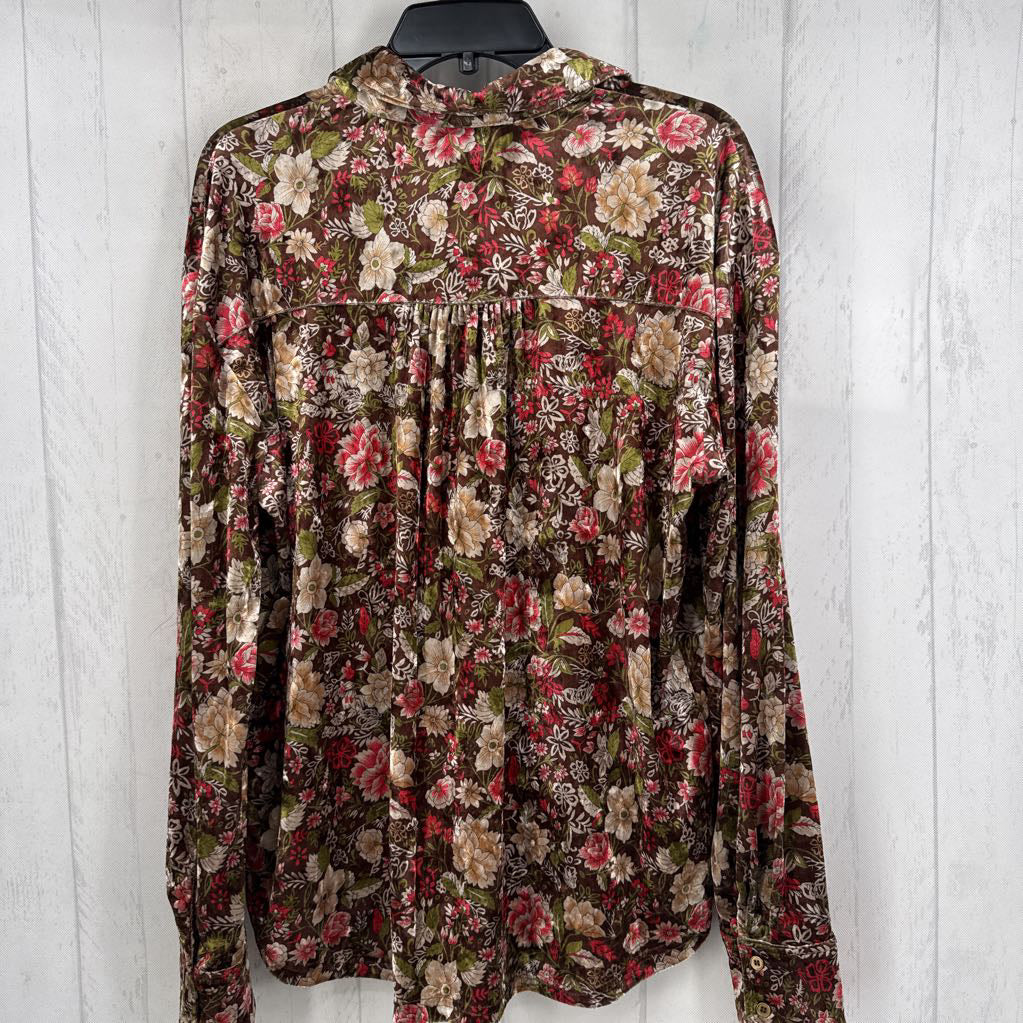 M velvet flo print button down l/s top